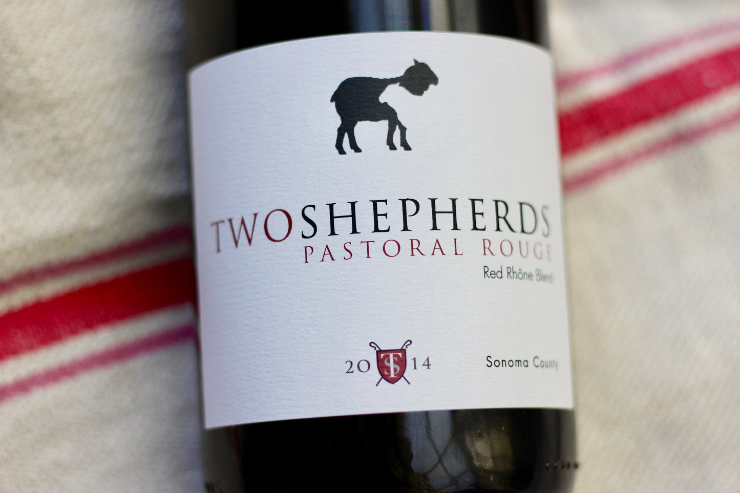 2014 Two Shepherds Pastoral Rouge - Rock Juice Inc