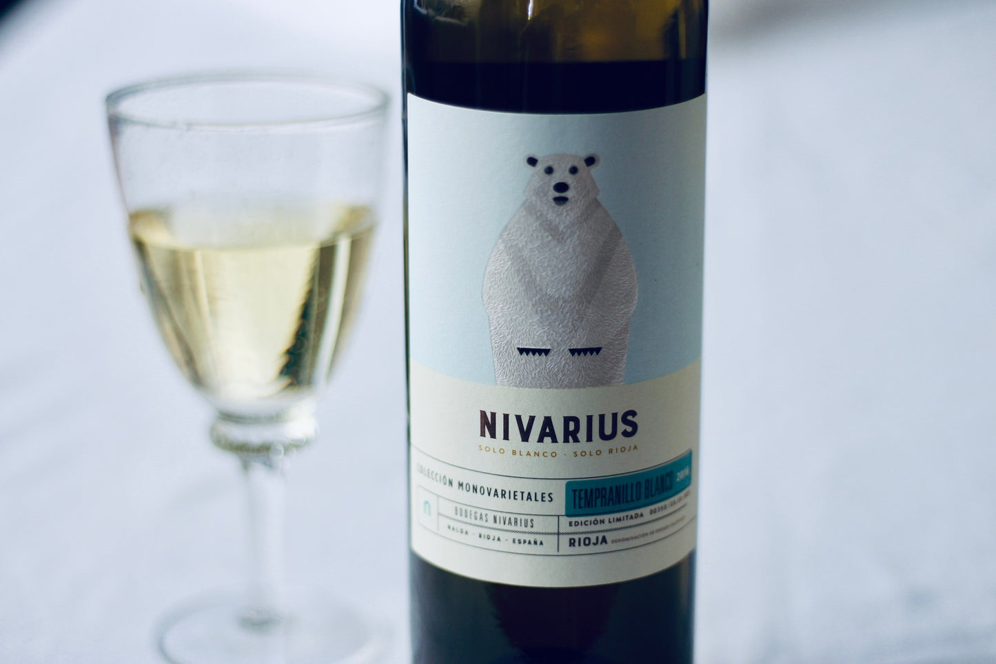 2016 Nivarius Tempranillo Blanco - Rock Juice Inc