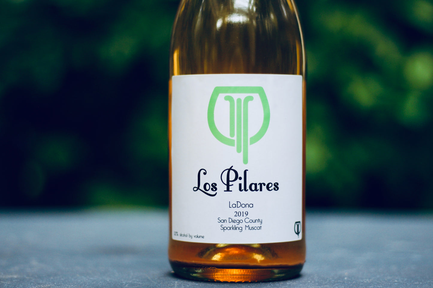 2019 Los Pilares Sparkling Muscat 'La Dona' San Diego County