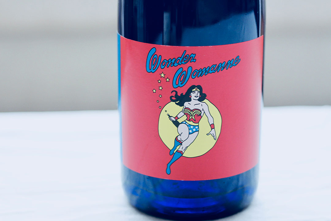 Autour de l'Anne NV 'Wonder WomAnne' Rose Petillant Naturel - Rock Juice Inc