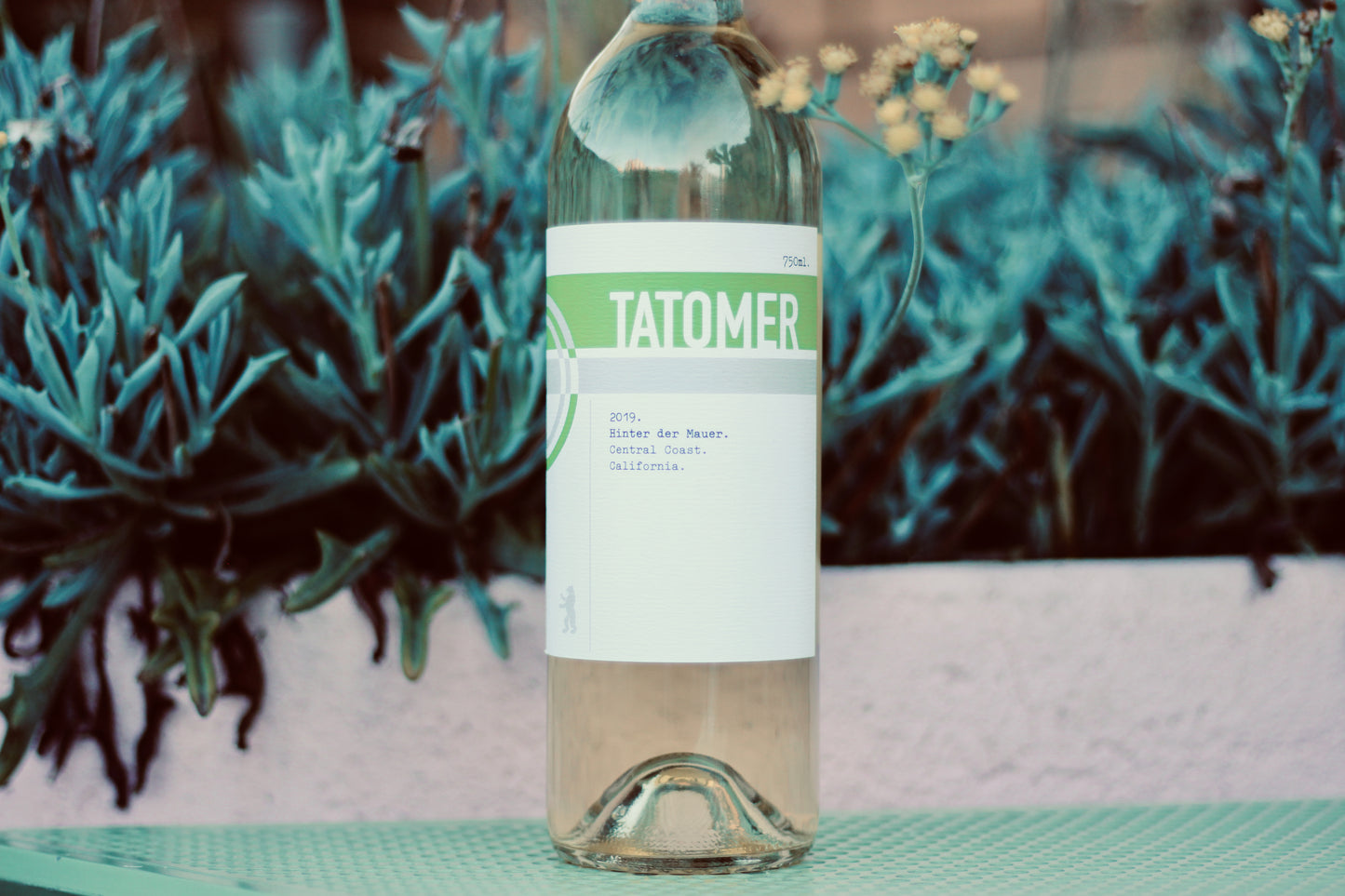 2019 Tatomer 'Hinter der Mauer' White