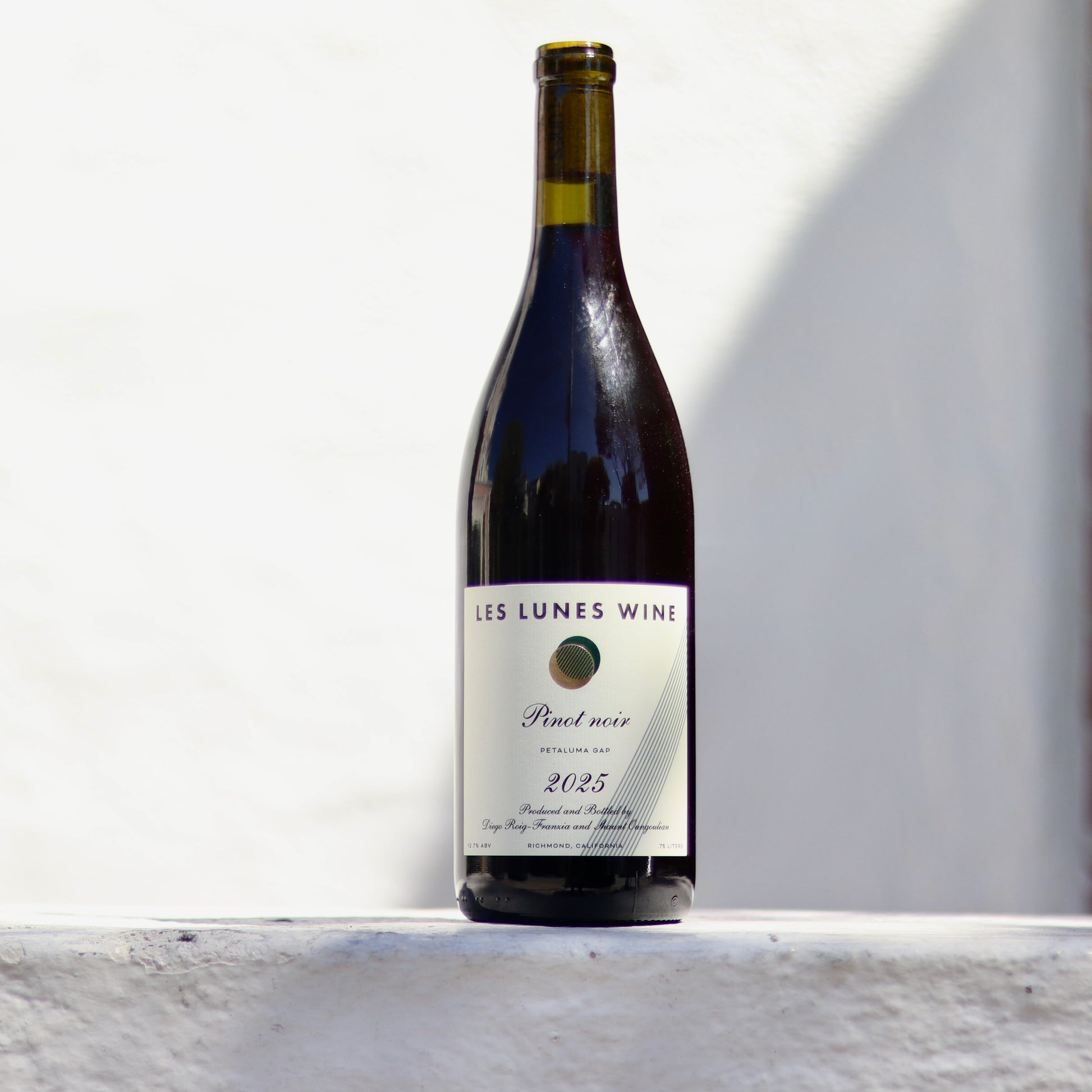 2025 Les Lunes Petaluma Gap Pinot Noir - Rock Juice Inc