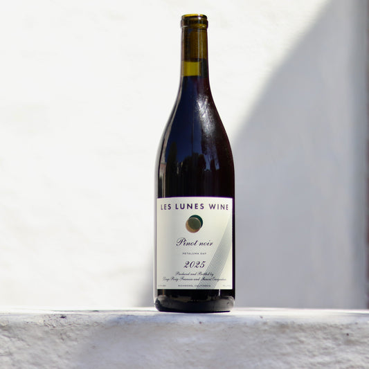 2025 Les Lunes Petaluma Gap Pinot Noir - Rock Juice Inc